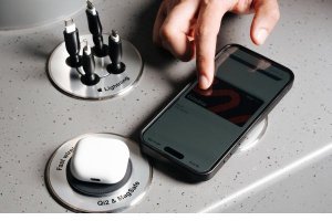 Passenger behaviour shows a clear preference for direct-to-device charging, with 9 in 10 passengers opting for ChargeBox’s specially reinforced cables or Qi2 wireless pads